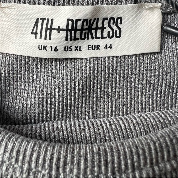 NWT 4th and Reckless Henry Jersey Ribbed Bralet in Grey, Size US XL - Picture 3 of 7